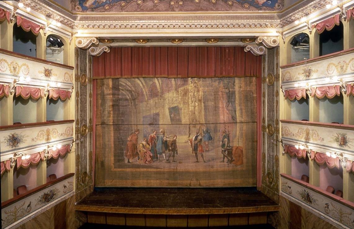 Interni del teatro Goldoni -Bagnacavallo